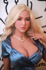 Auf Vorrat DutchDoll Eva | 157 cm 72