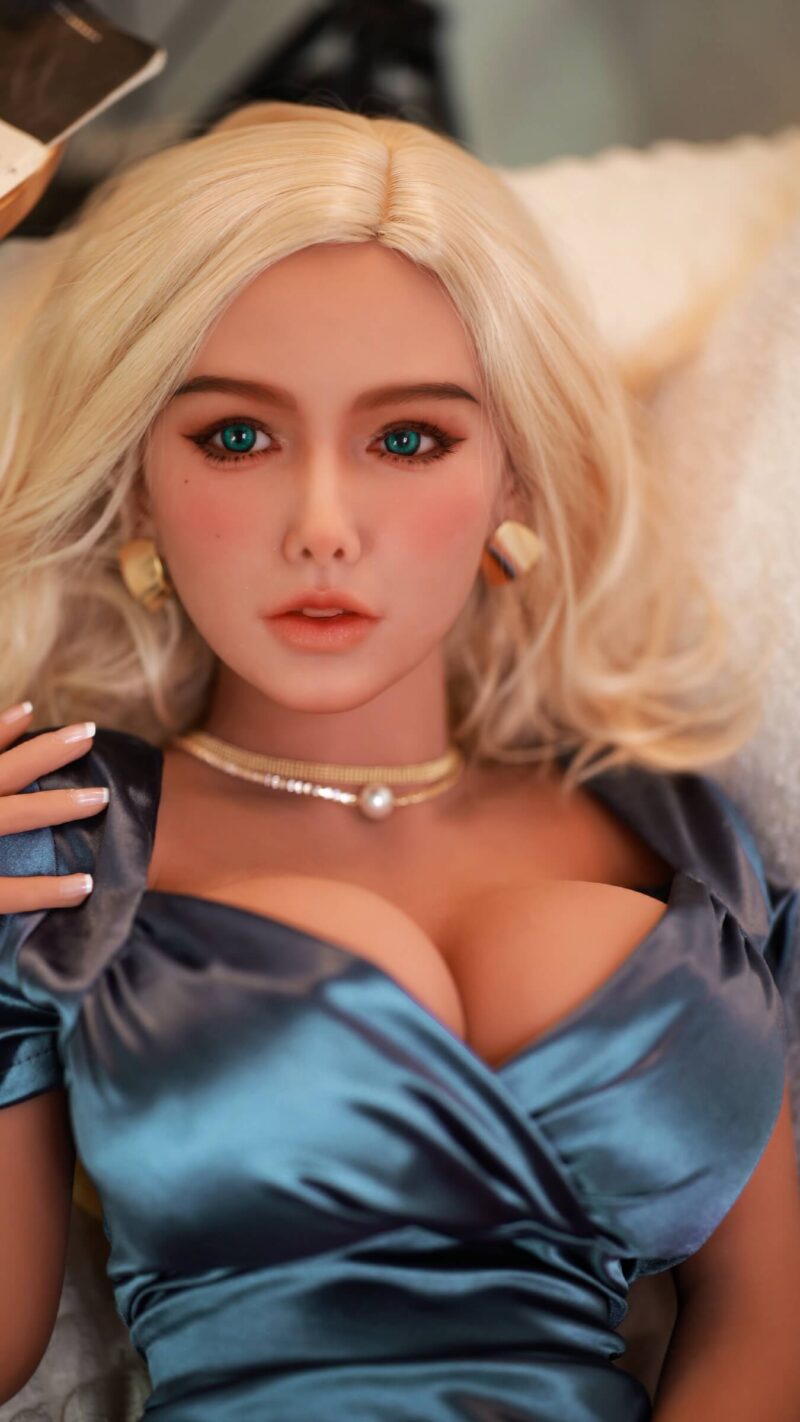 Auf Vorrat DutchDoll Eva | 157 cm 58