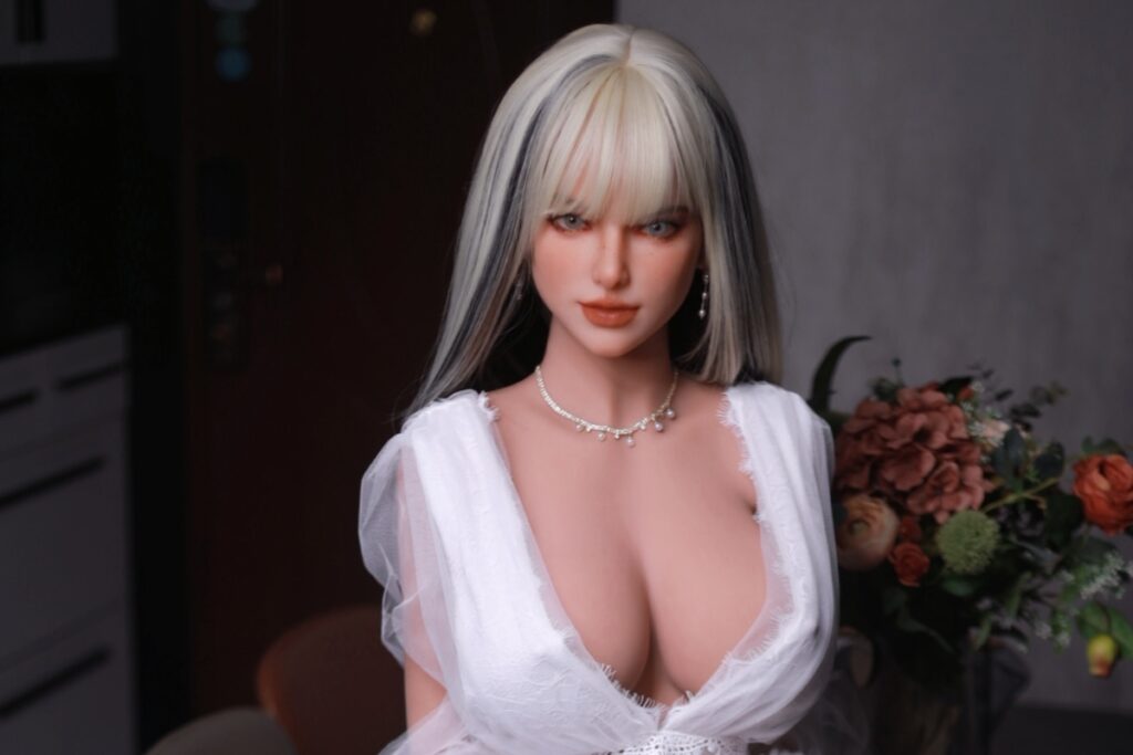 Auf Vorrat DutchDoll Tiana | 159 cm 134