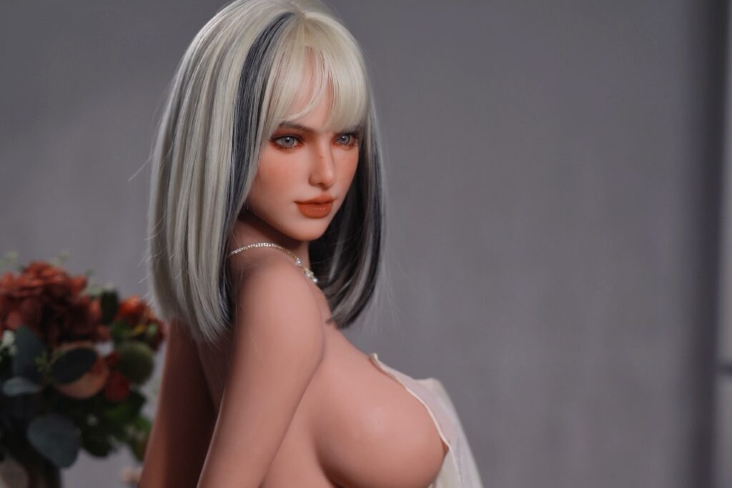 Auf Vorrat DutchDoll Tiana | 159 cm 135