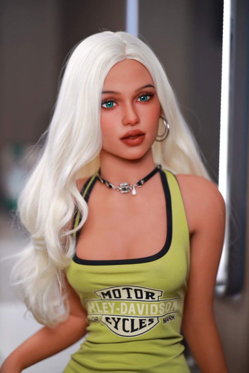 Auf Vorrat DutchDoll Jade | 158 cm 74