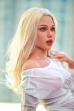 Auf Vorrat DutchDoll Sara | 158 cm 124