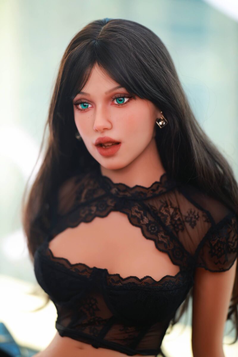 Auf Vorrat DutchDoll Layla | 158 cm 80
